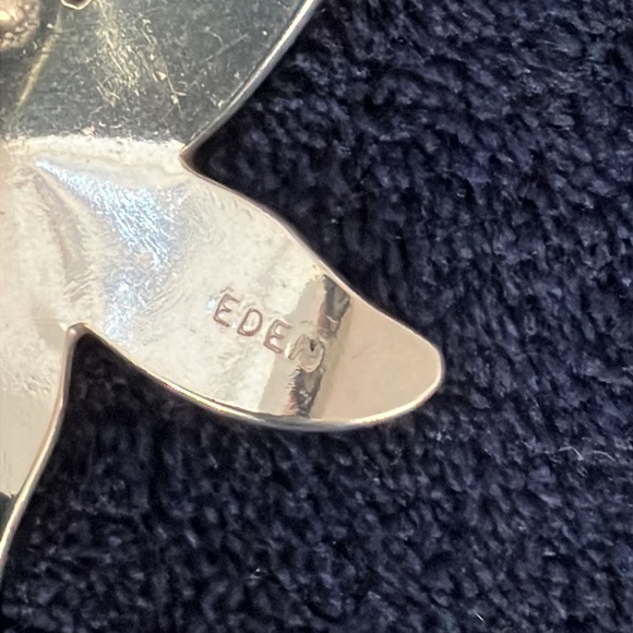 Eden Hand Arts starfish pendant with chain - Picture 3 of 8